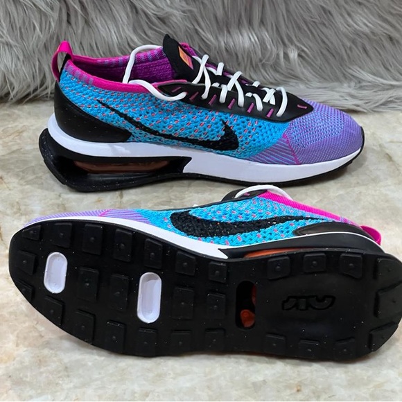 Nike Air Max Flyknit Racer. Women’s Shoes. FD0822500. New - Picture 4 of 11